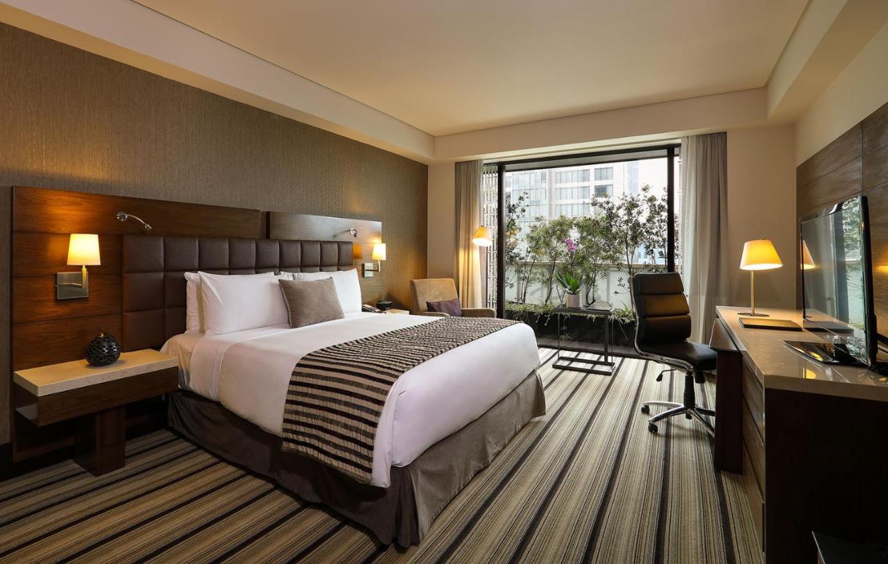 Quarto Deluxe com 1 Cama King-size e Vista da Cidade
