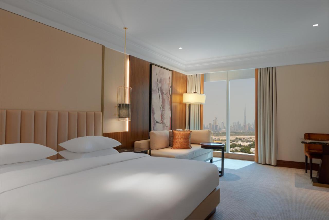 Quarto NYE Experience com Vista Panorâmica e Jantar de Gala Obrigatório de AED 1.600 por Adulto e AED 800 por Criança