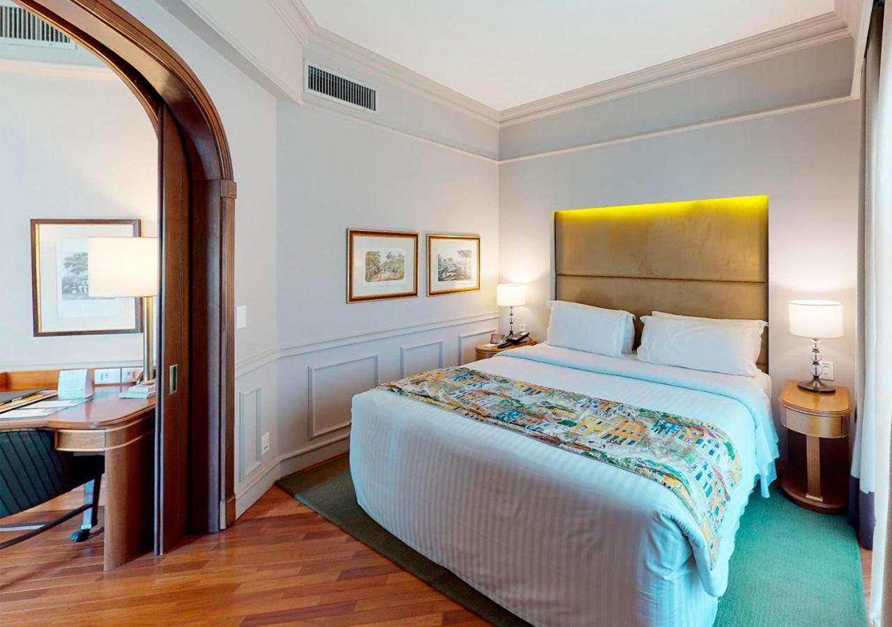Quarto com Cama Queen-size