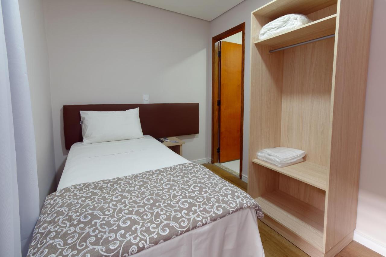 Quarto Individual