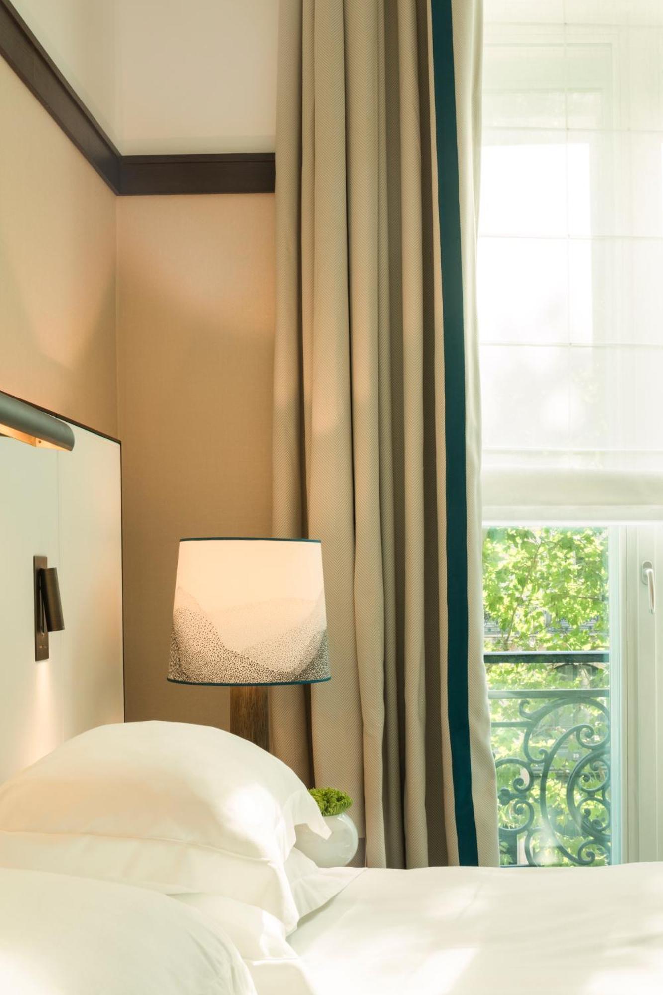 Quarto Deluxe com Cama King-size e Vista