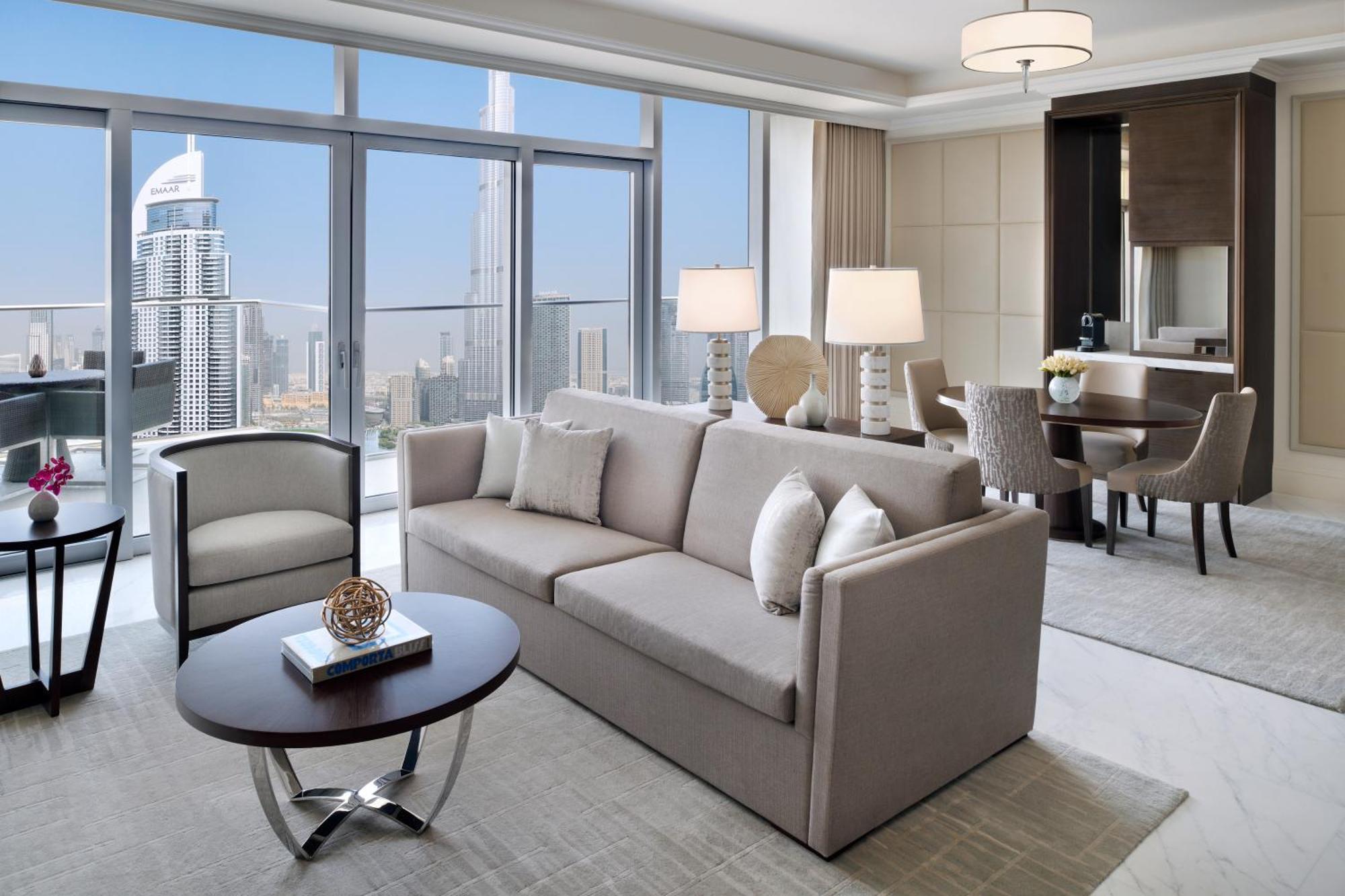 Executive Suite Fountain View - Ultimate Staycation with At The Top Tickets Burj Khalifa