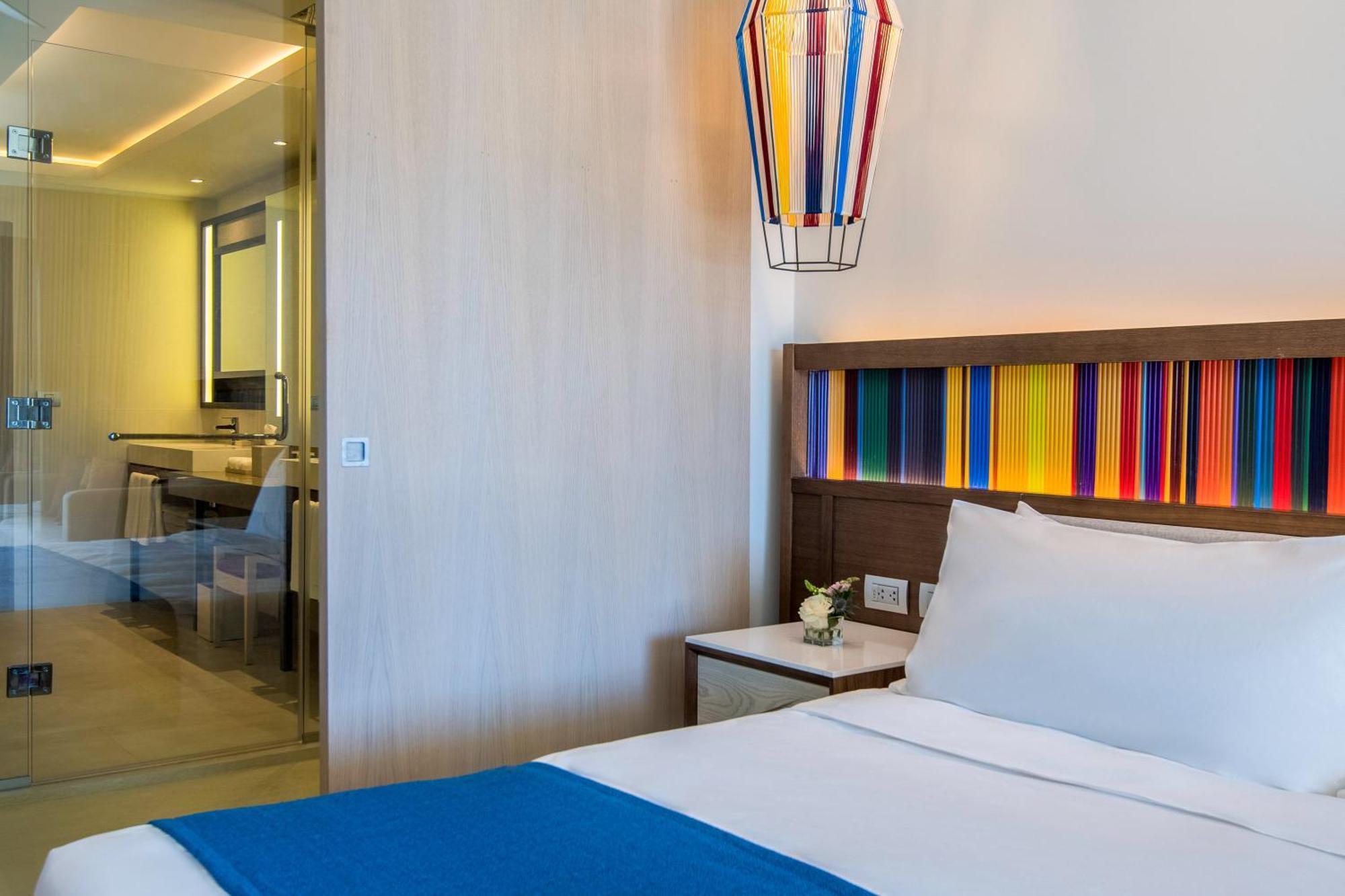 Suite Júnior com Cama King-size e Vista do Resort