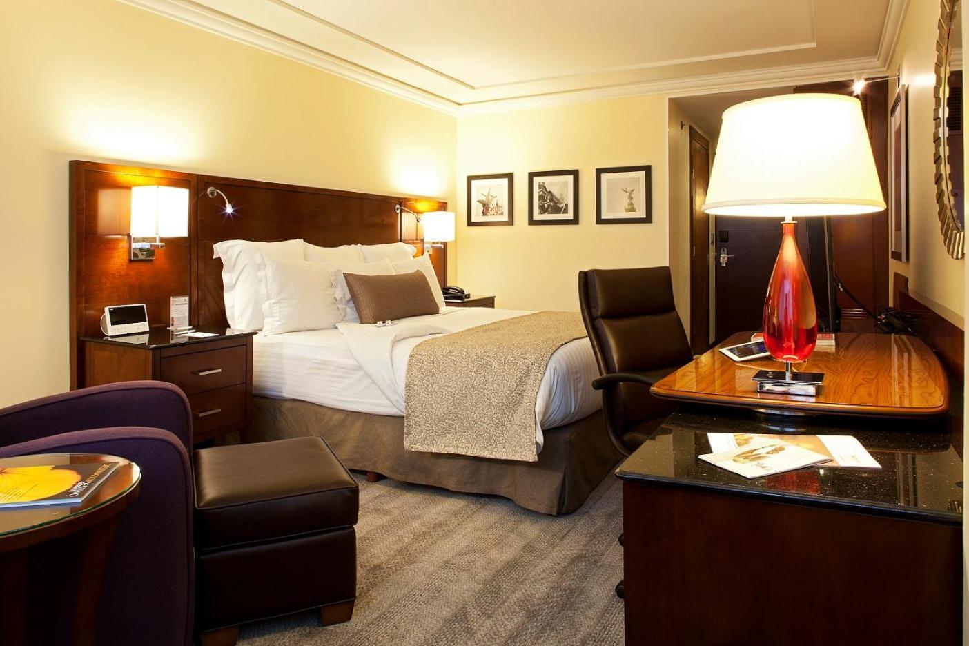 Quarto Deluxe com Cama King-size