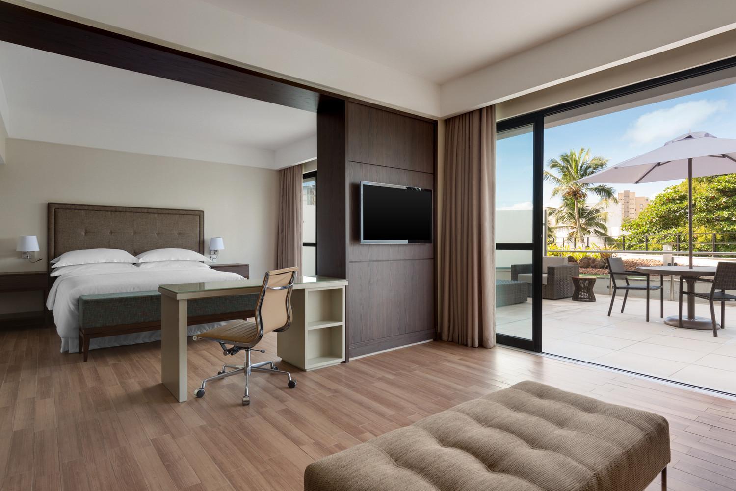 Junior Suite,738585868:JPEG