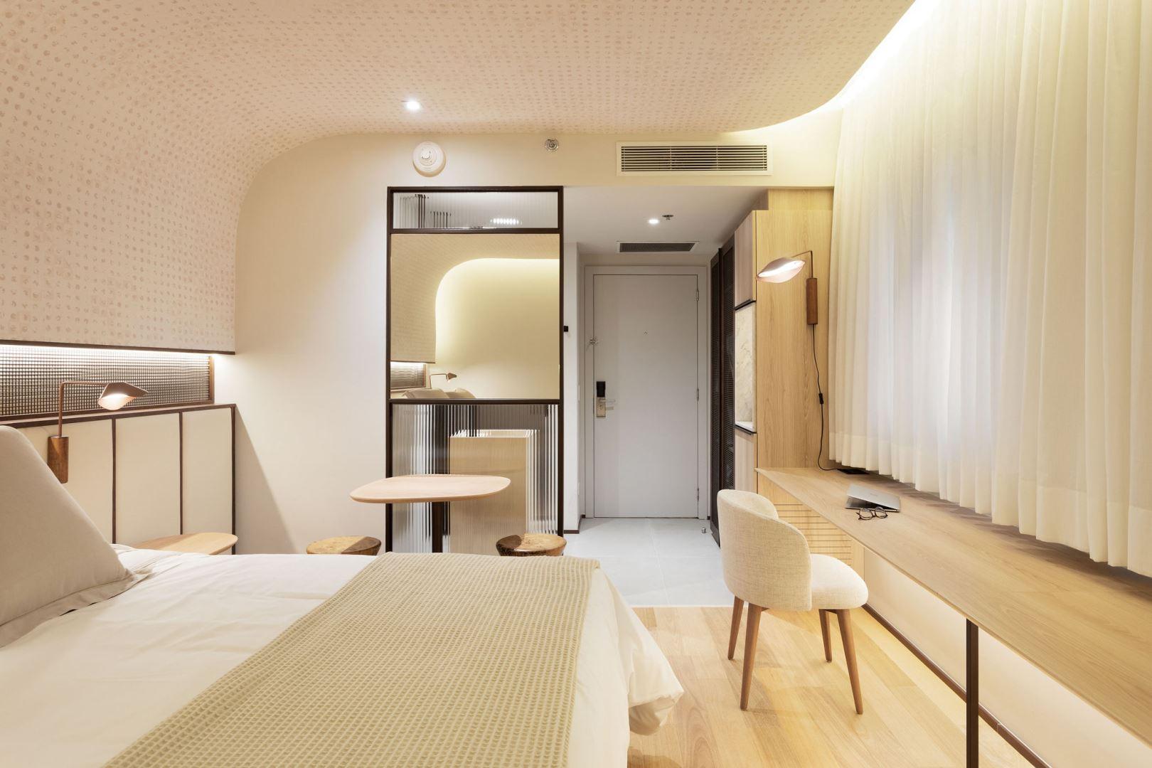 Superior King Room,1283994913:JPEG