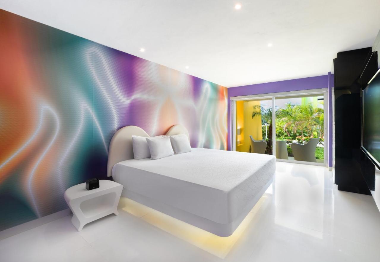 Quarto Trendy com Vista do Jardim - Playful Experience