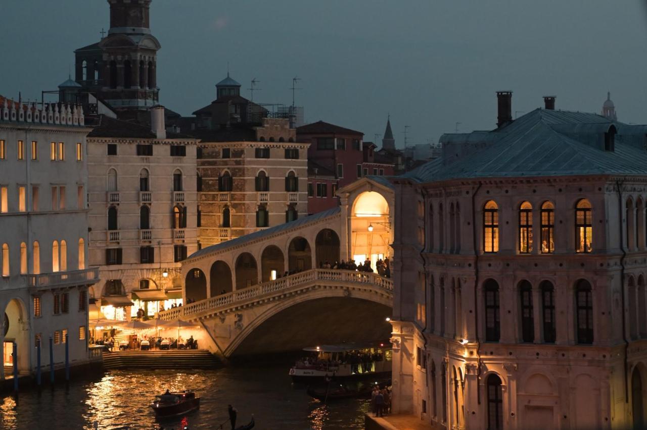 Quarto com Cama King-size, Terraço e Vista do Grande Canal e da Ponte Rialto