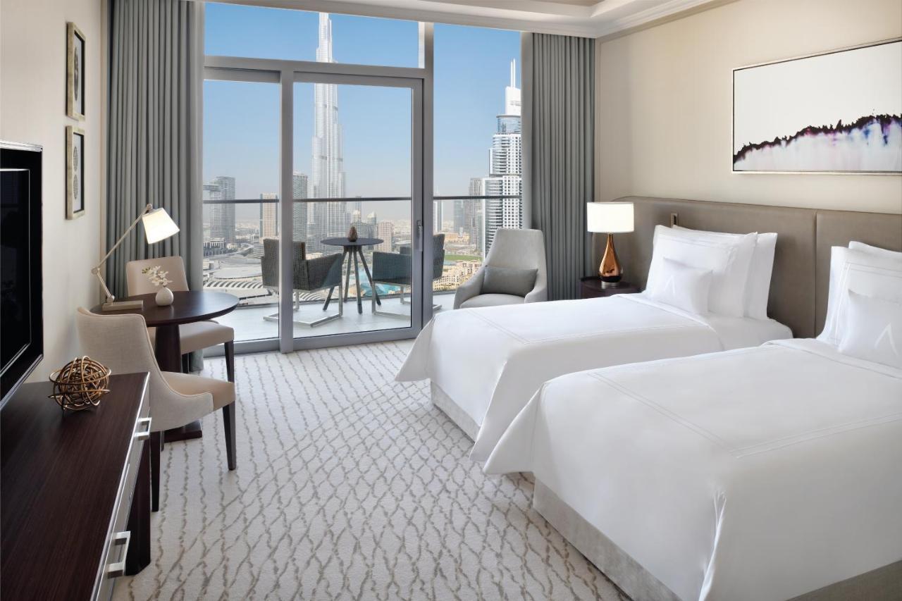 Quarto Deluxe com 2 Camas de Solteiro e Vista do Burj Khalifa e da Fonte