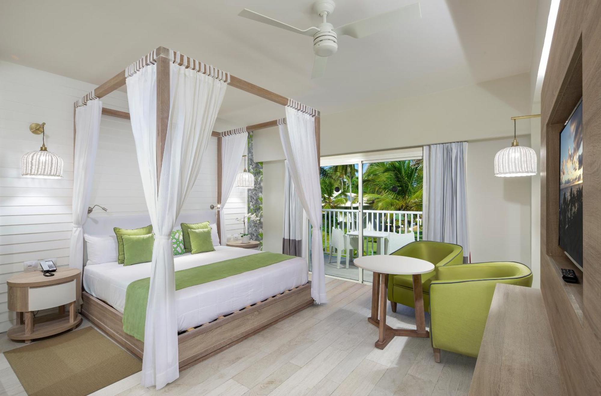 Quarto Duplo Romance (1 Adulto)