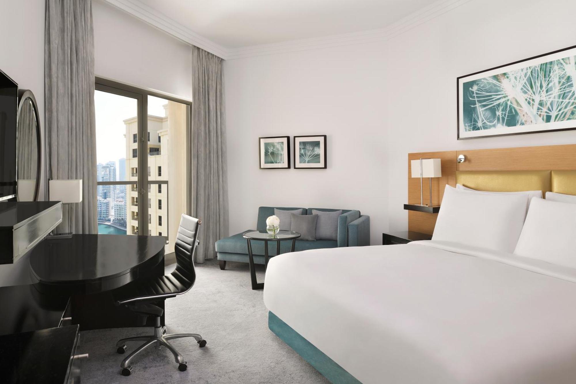 Quarto Superior com Cama King-size e Varanda