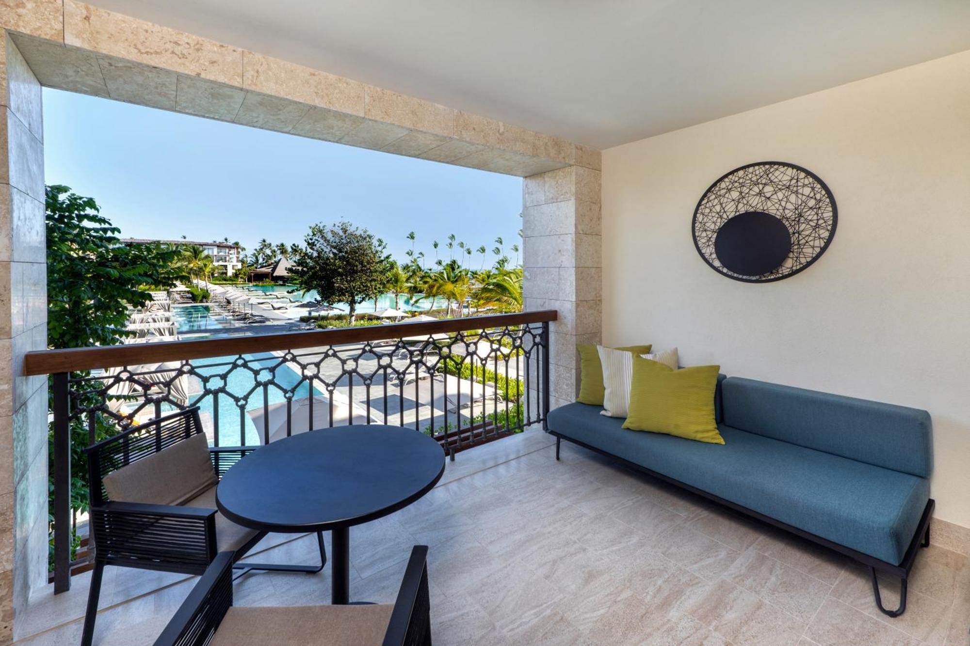 Suíte Júnior Resort com Cama Queen-size e Vista da Piscina