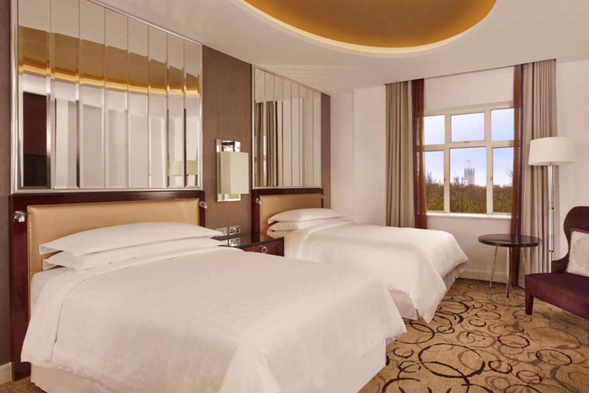 Quarto Superior com 2 Camas de Solteiro