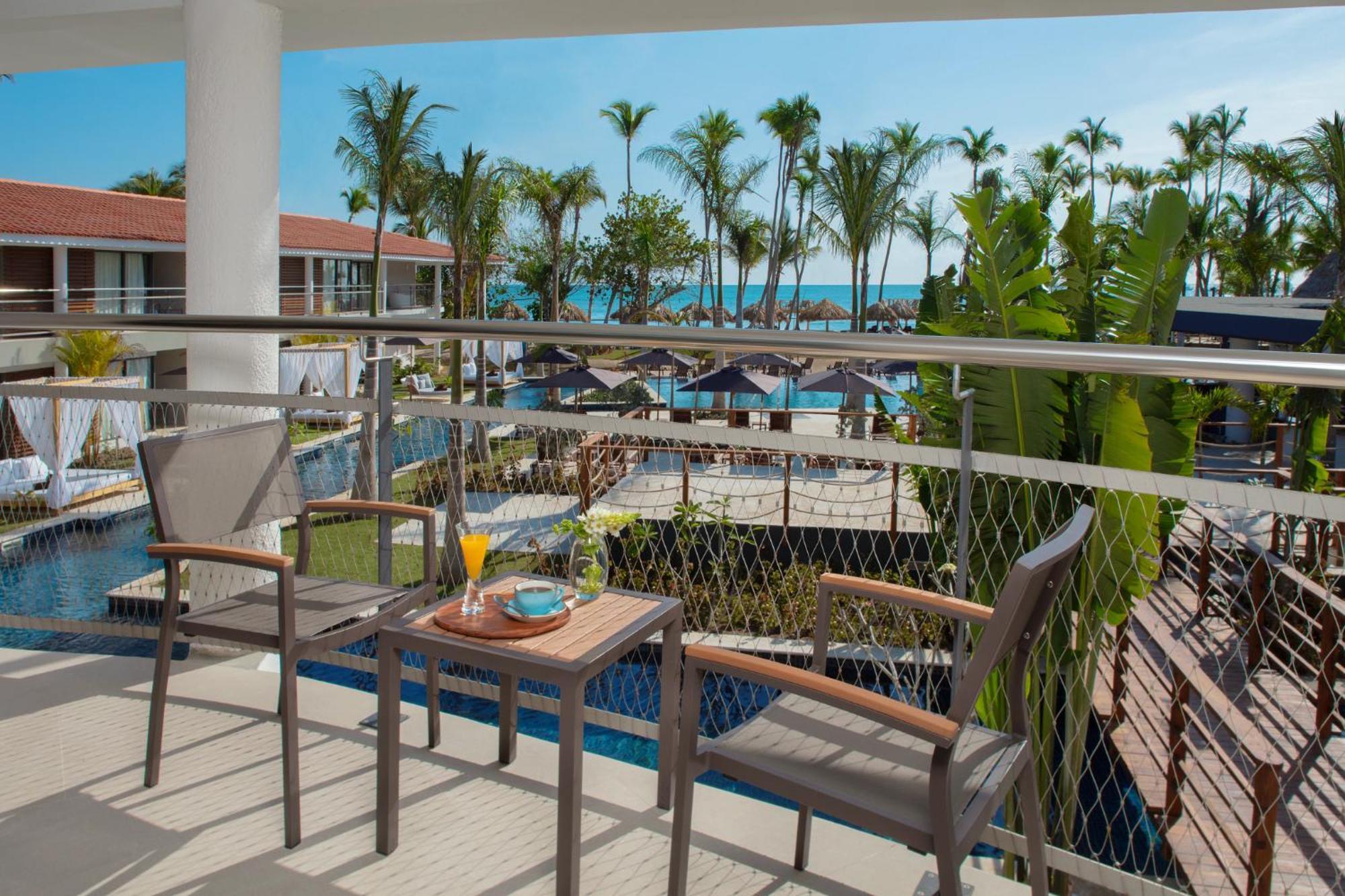 Suíte dupla júnior VIP com vista do mar