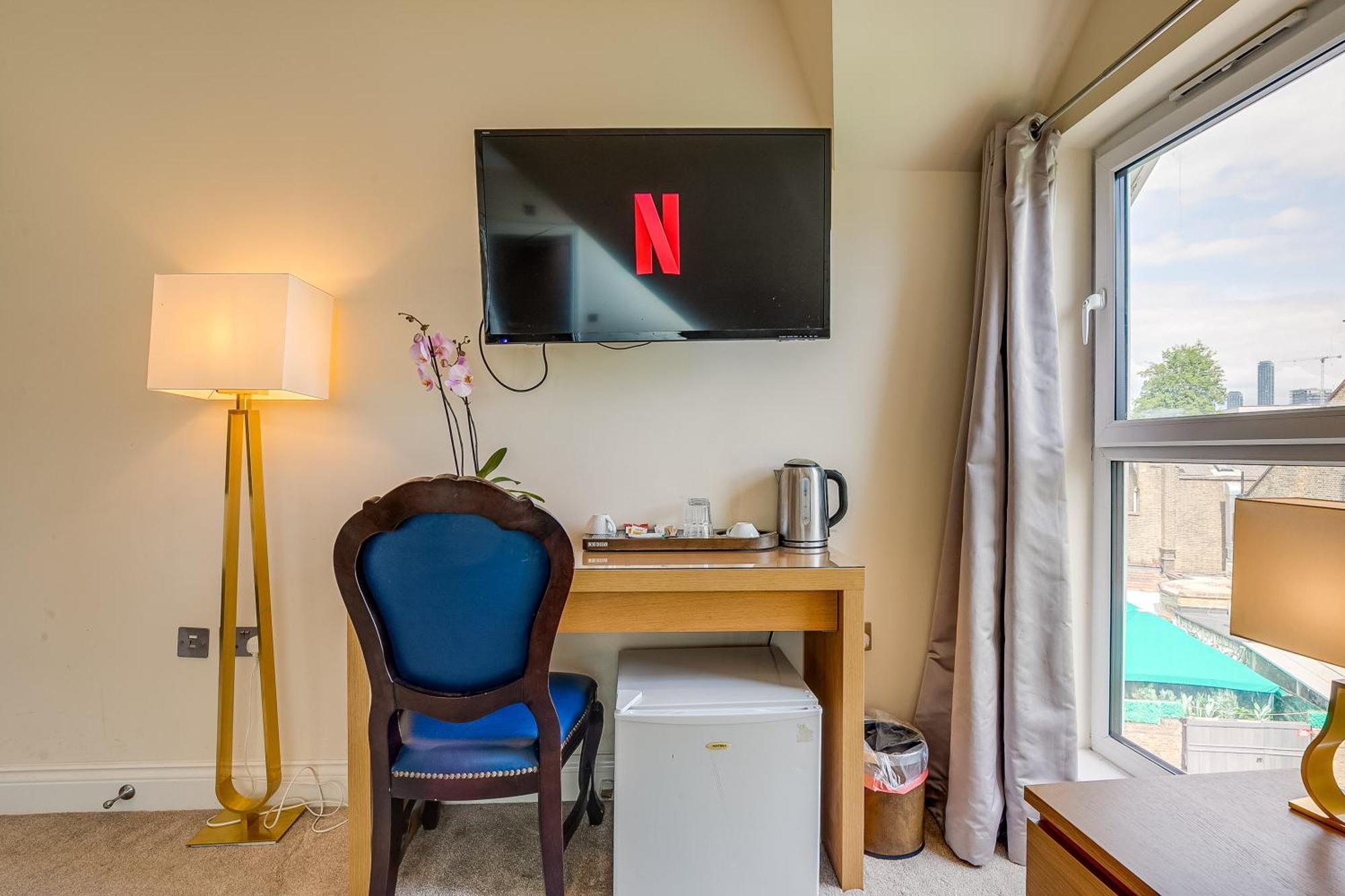 Quarto Deluxe com 2 Camas de Solteiro