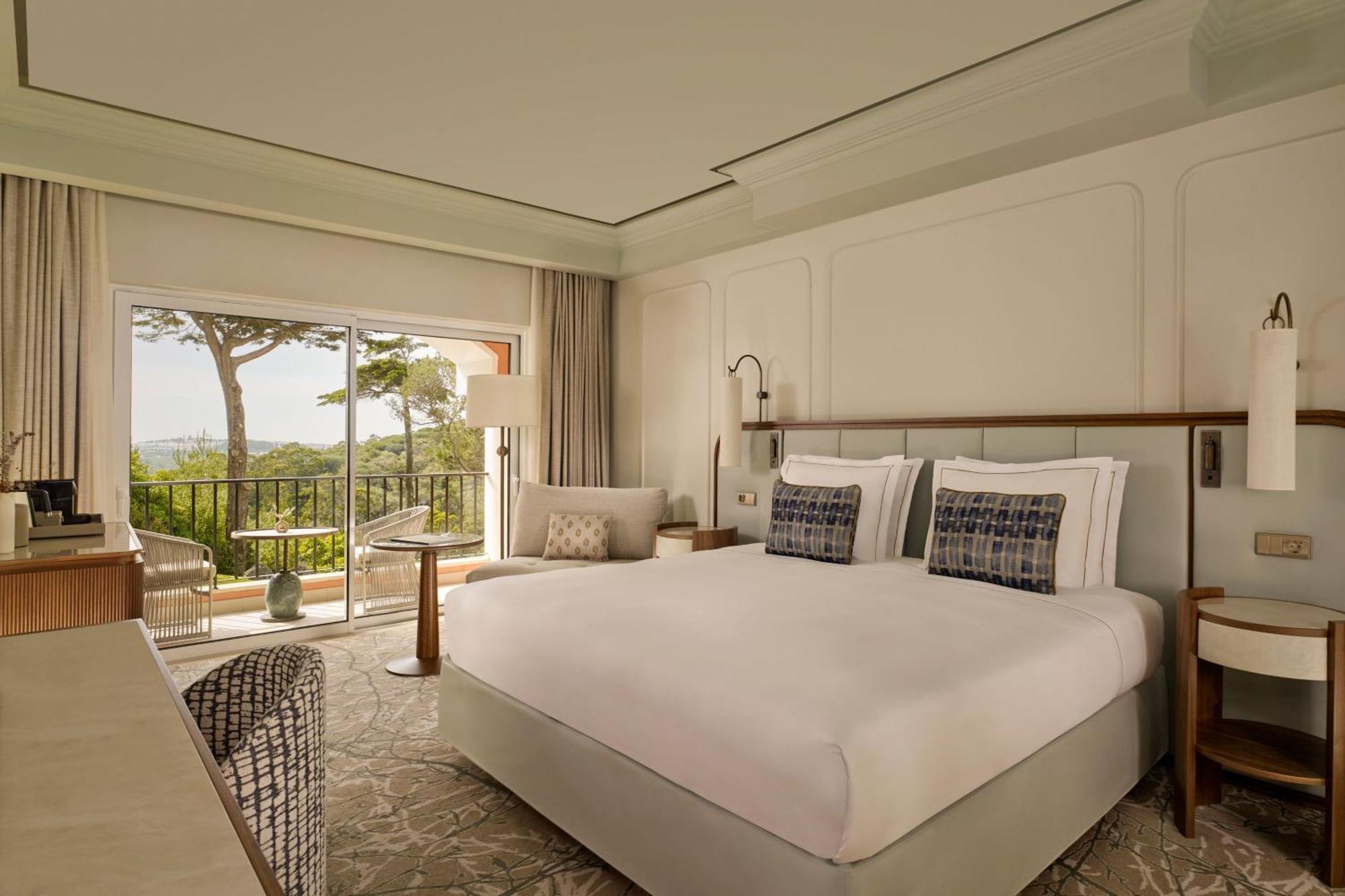 Deluxe Room with One King or Twin Beds,1576695182:JPEG