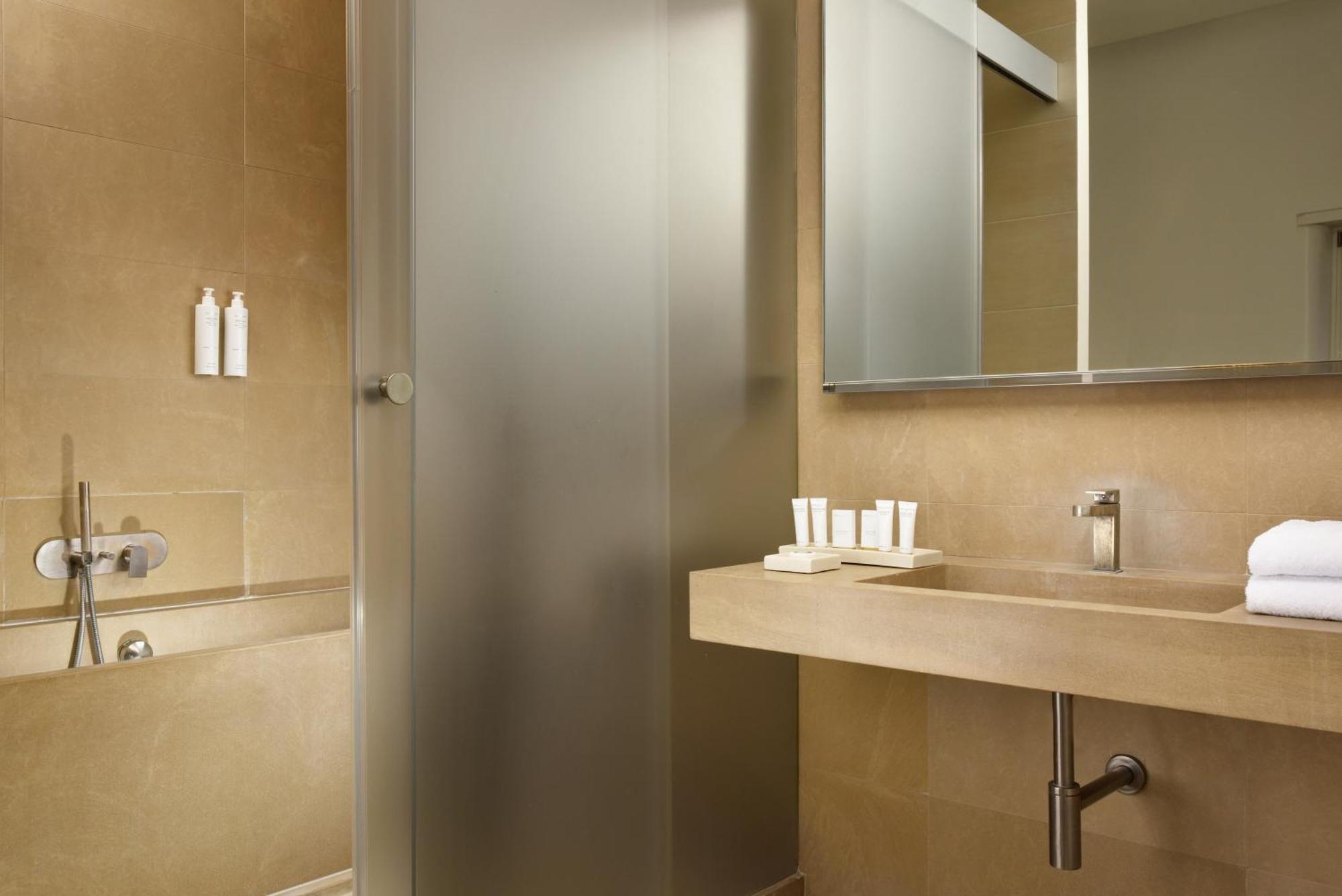 Quarto Superior Collection