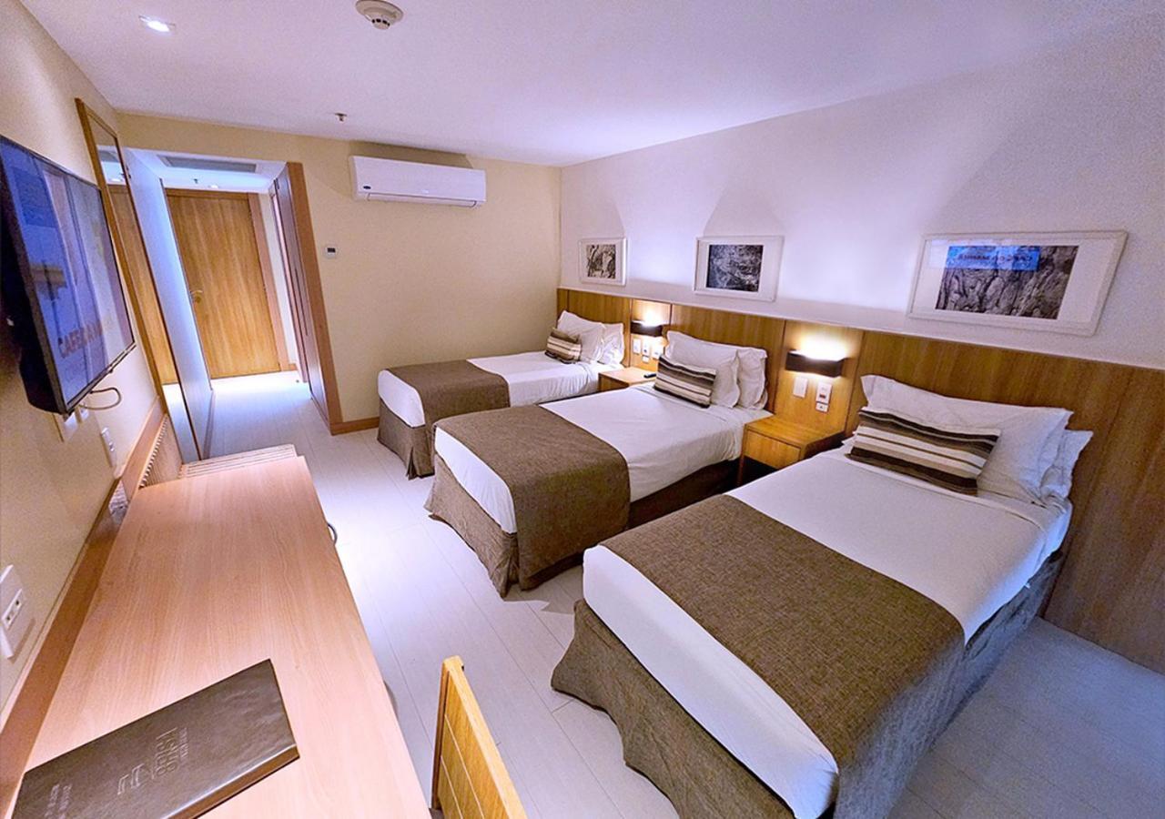 Quarto Super Deluxe com Vista Frontal do Mar, Banheira de Hidromassagem e Varanda