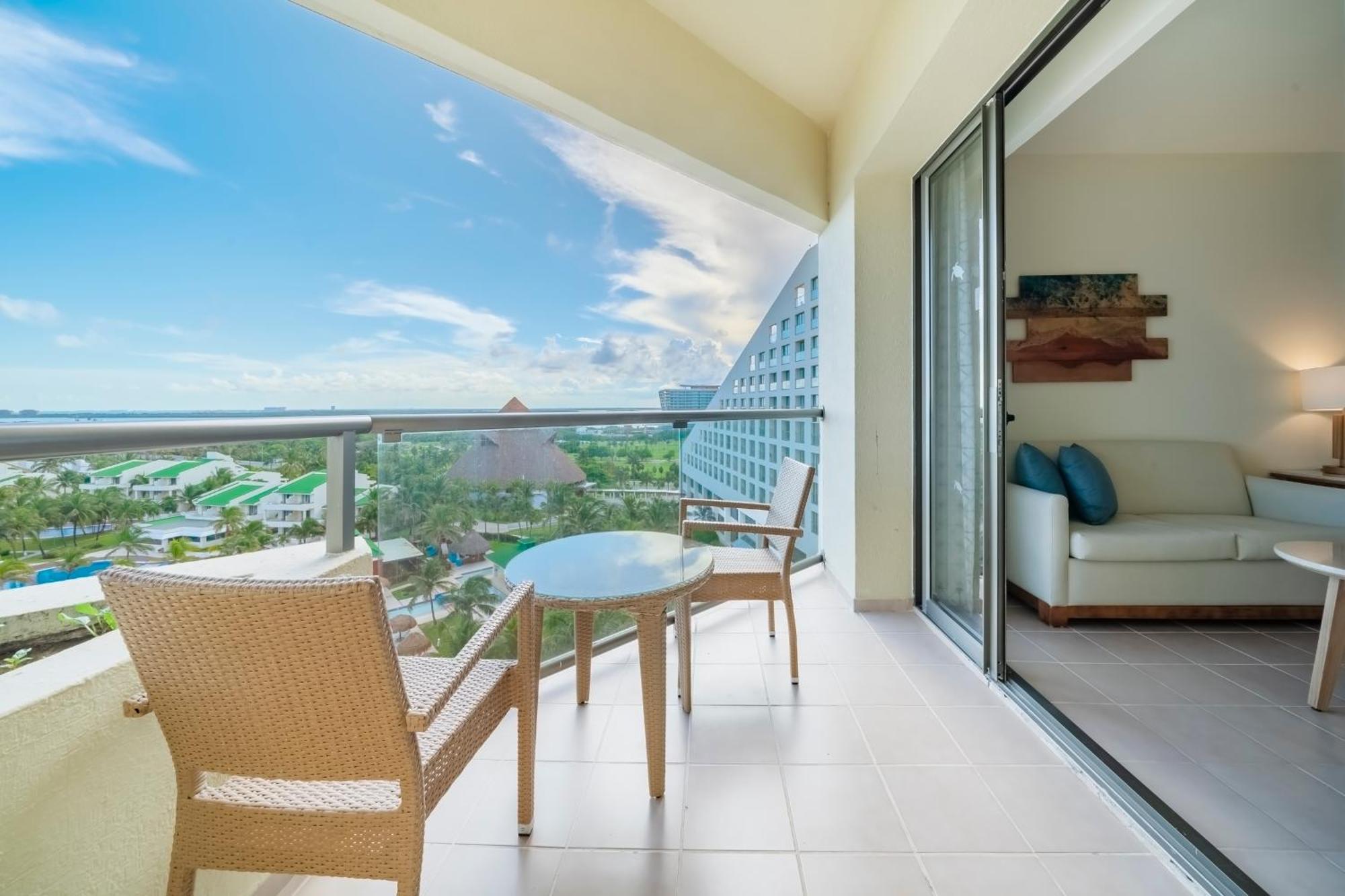 Quarto Premium com Vista do Mar e Varanda para Uso Individual