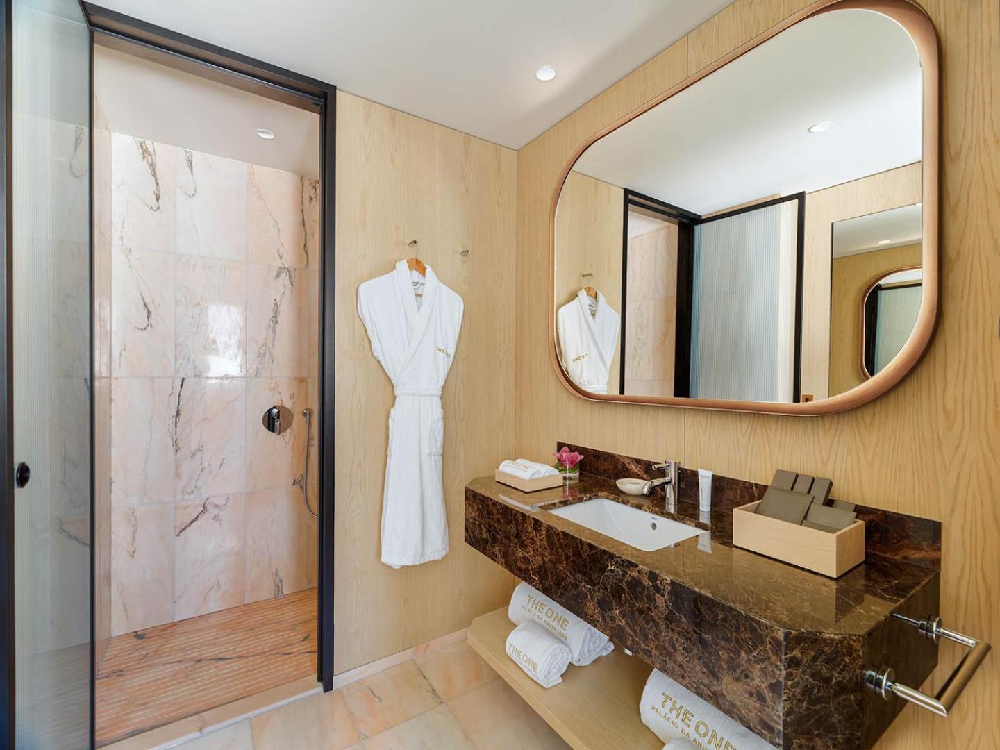 Double Room,1624341528:JPEG