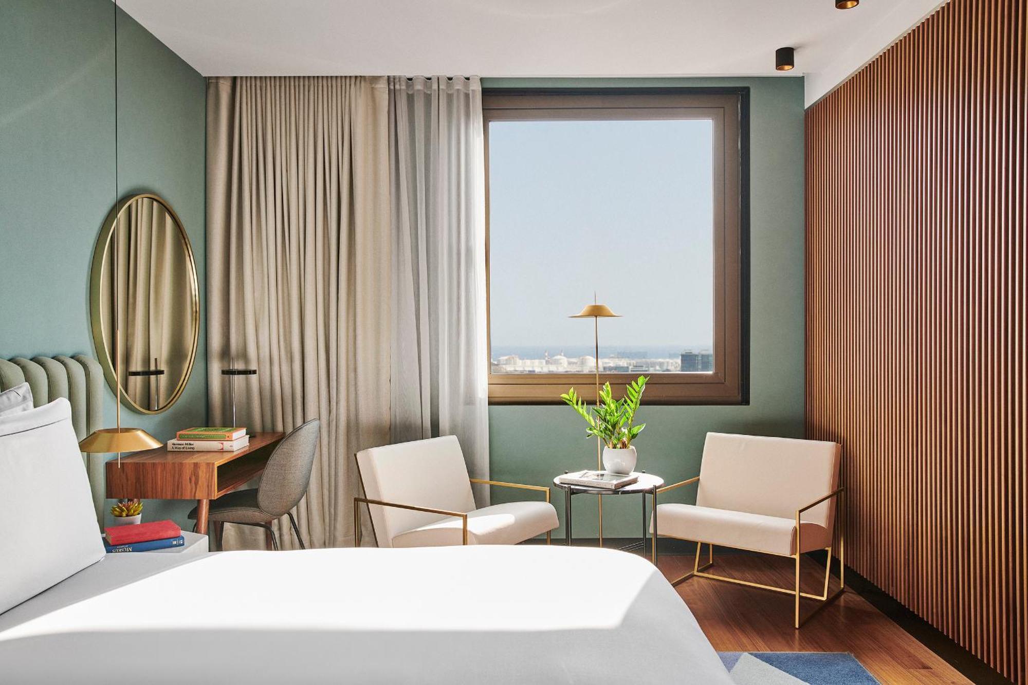 Quarto Premium com Cama King-size - Acesso à Área VIP