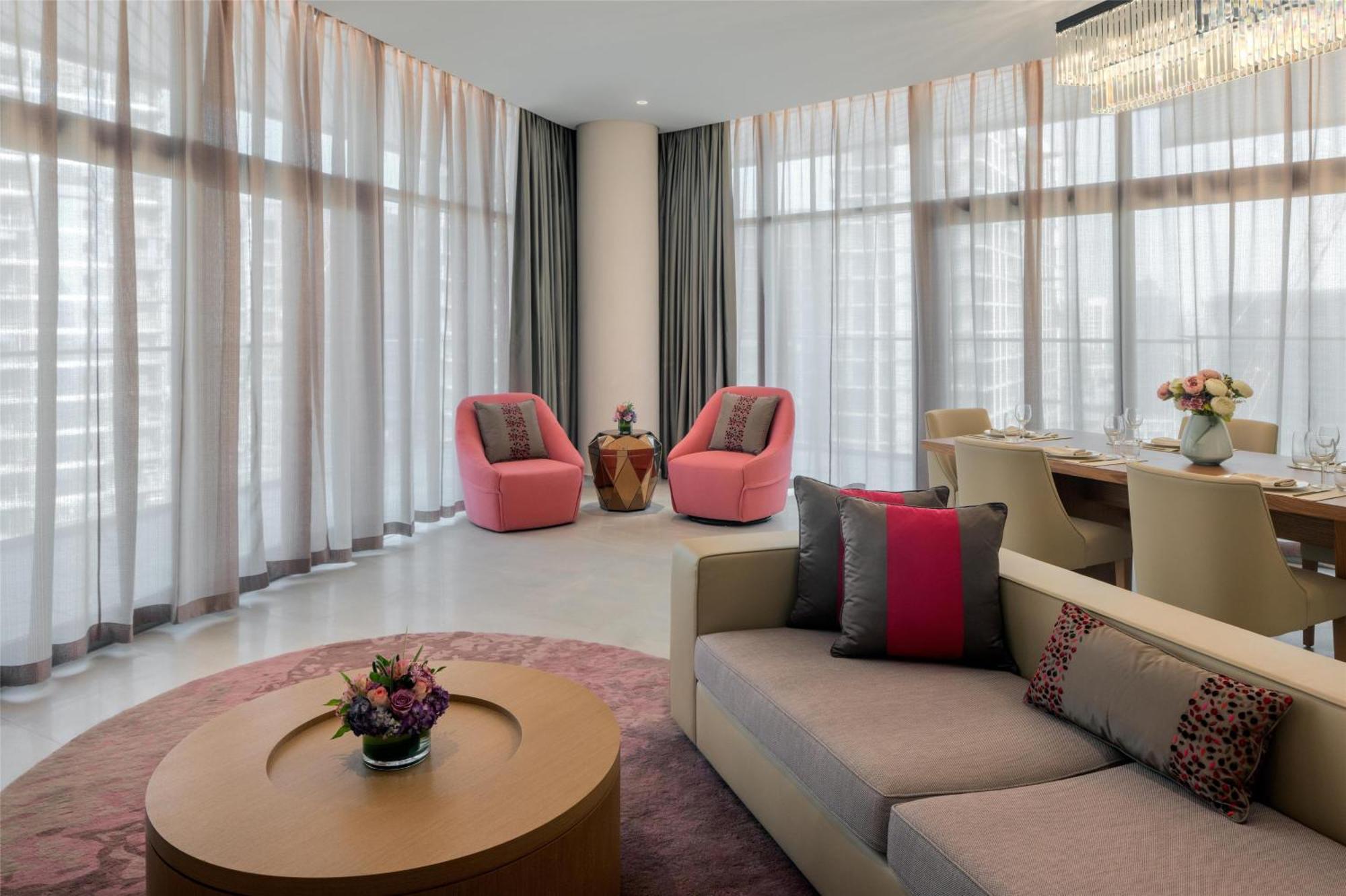 Apartamento de 2 Quartos com Terraço