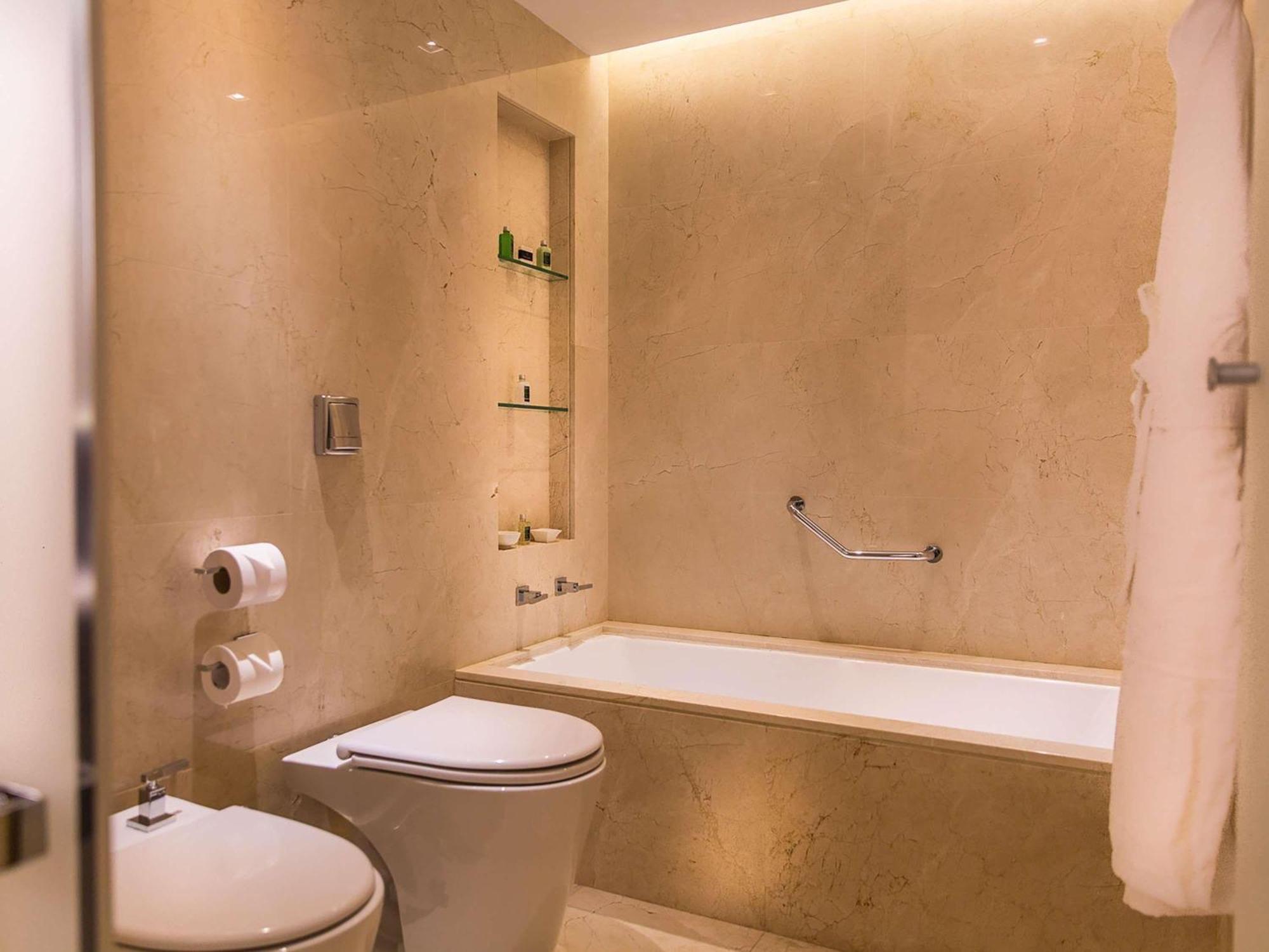 Executive King Room with Balcony,1714100473:JPEG