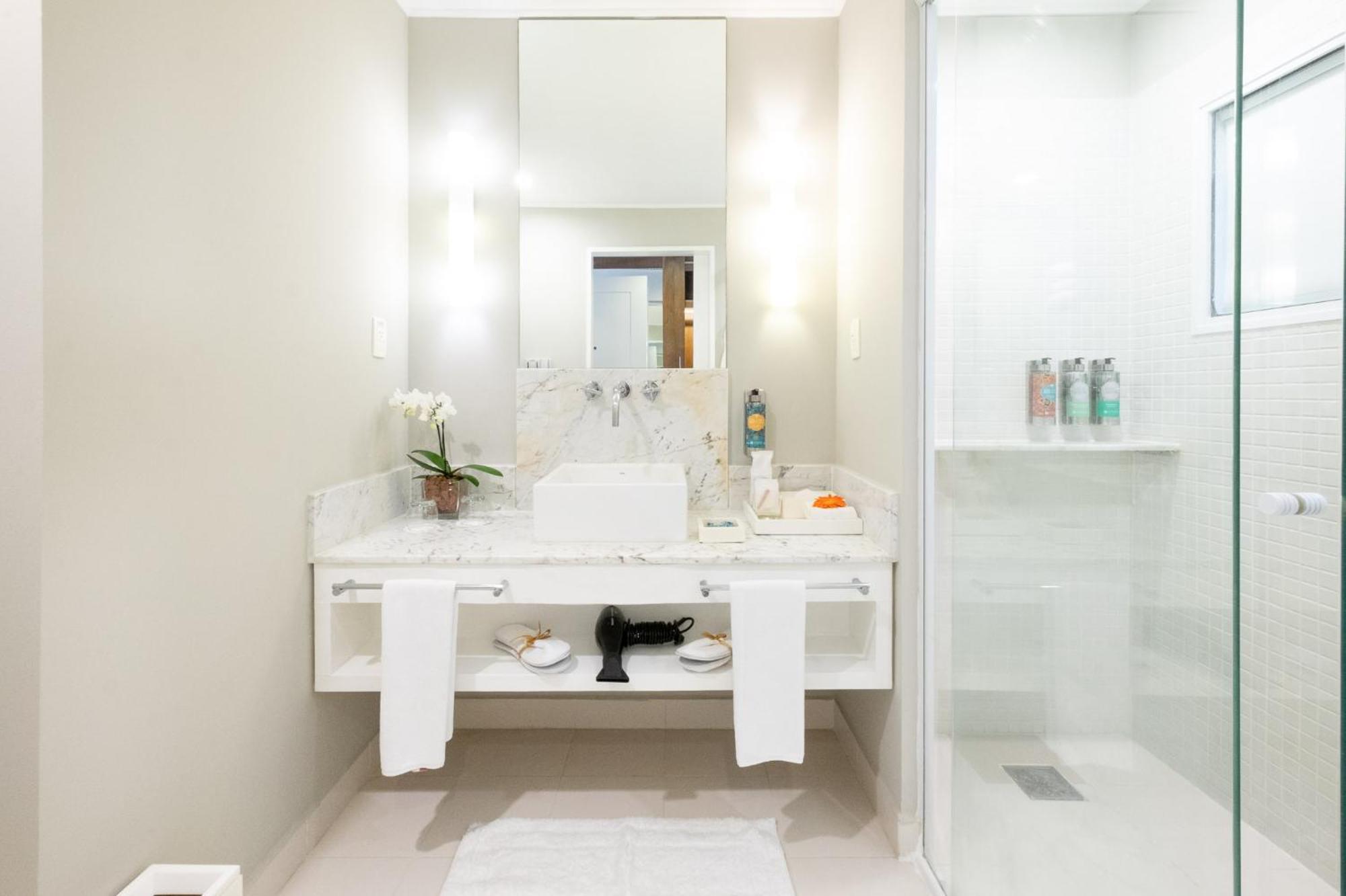 Superior Twin Room with Balcony