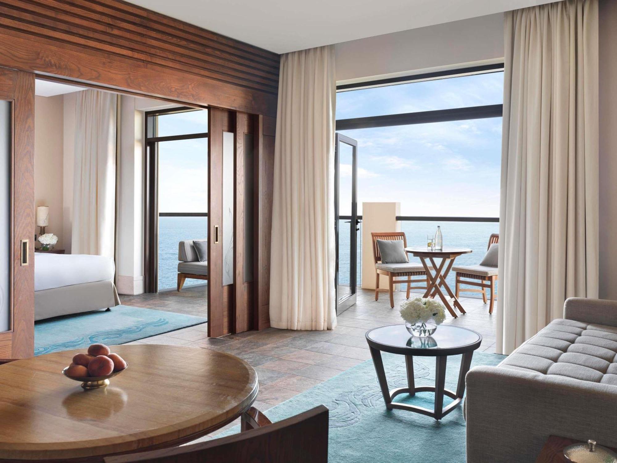Acomodação de 1 quarto com vista do mar