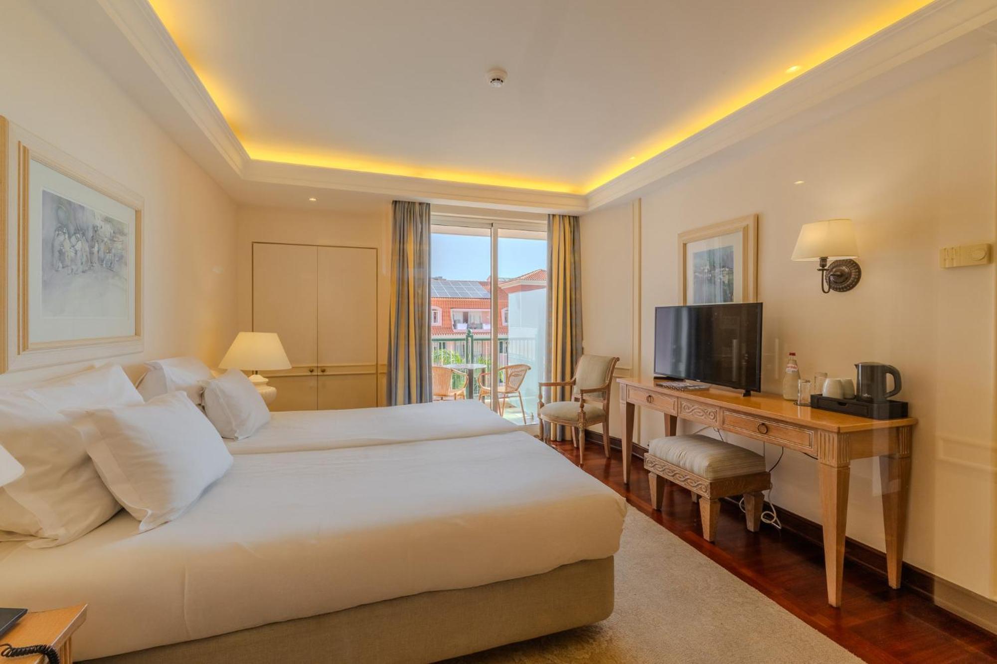 Quarto Duplo ou Twin Deluxe com Varanda