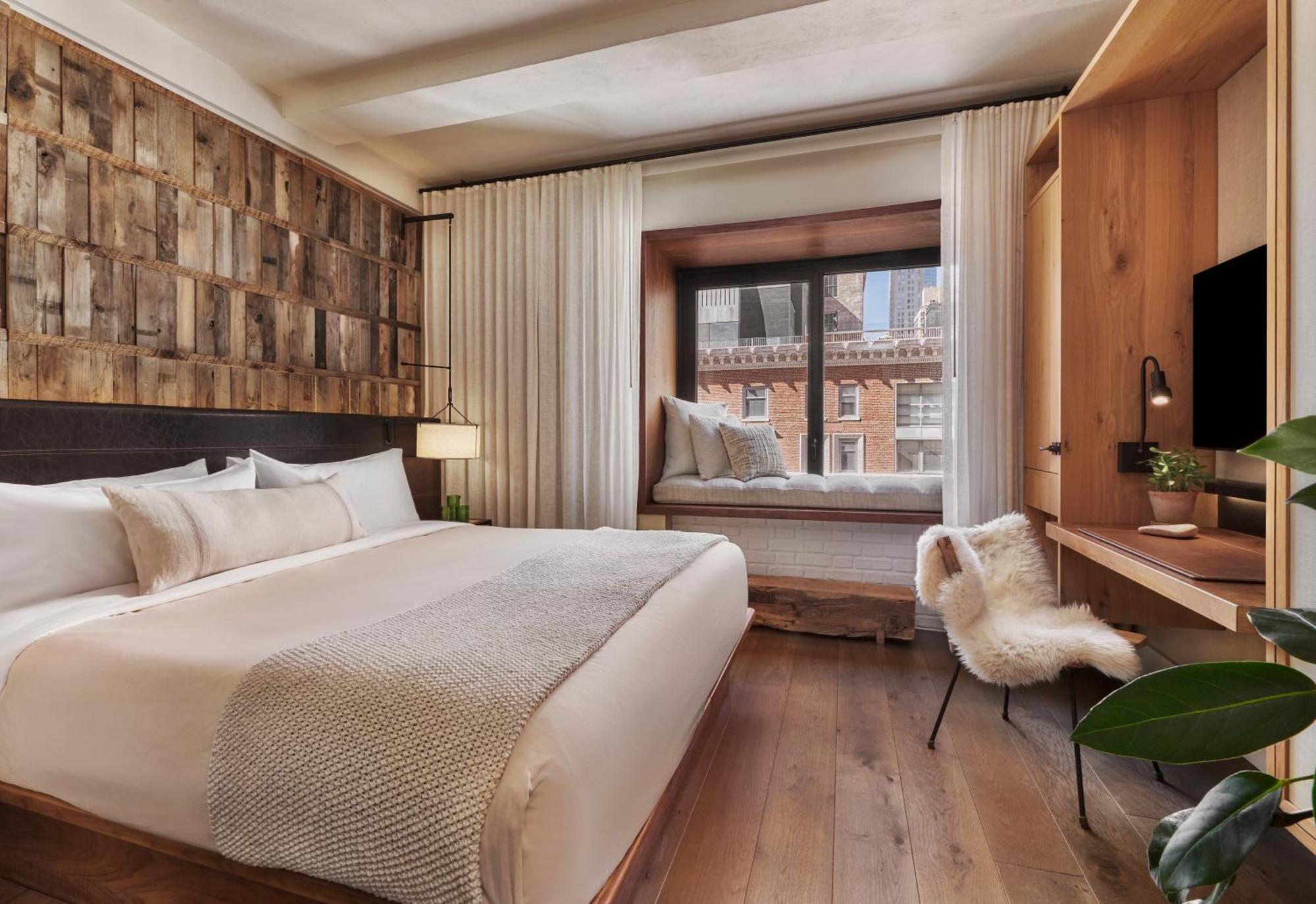 Quarto King Deluxe com Vista para a Cidade