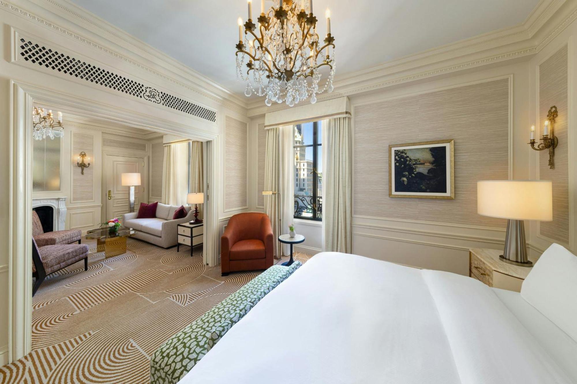 One-Bedroom Deluxe Suite Butler Service