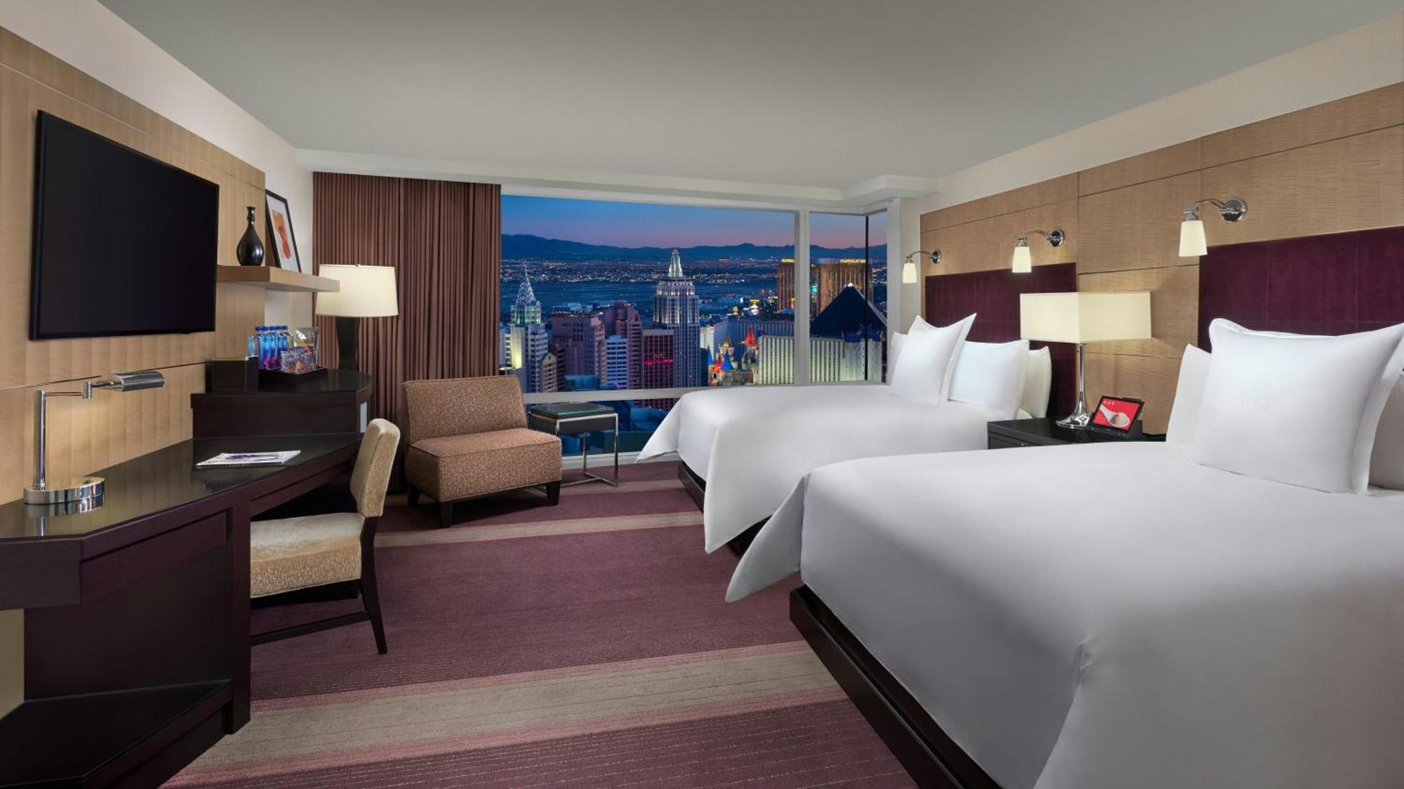 Acomodação Deluxe com 2 Camas Queen-size e Vista da Las Vegas Strip (Área dos Grandes Cassinos)