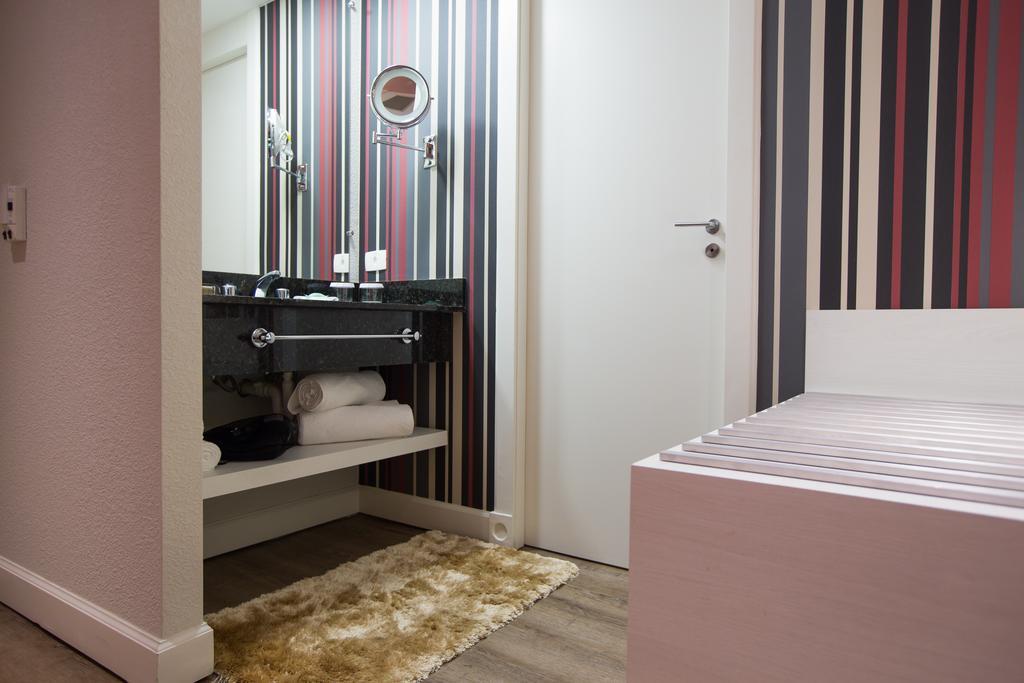 Acomodação de Luxo com Cama Queen-size - Não Fumantes