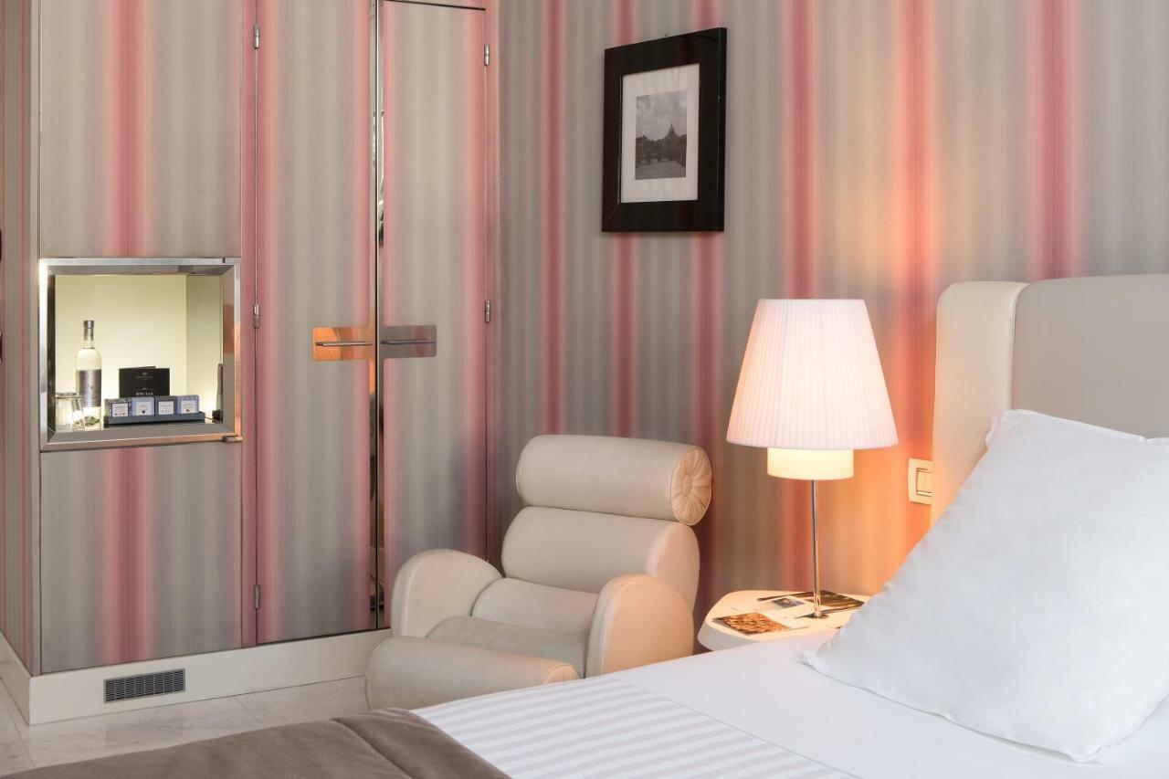 Quarto Superior com 2 Camas de Solteiro
