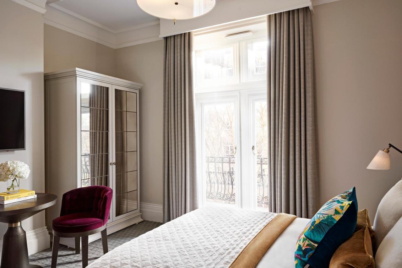 Quarto com Cama Queen-size
