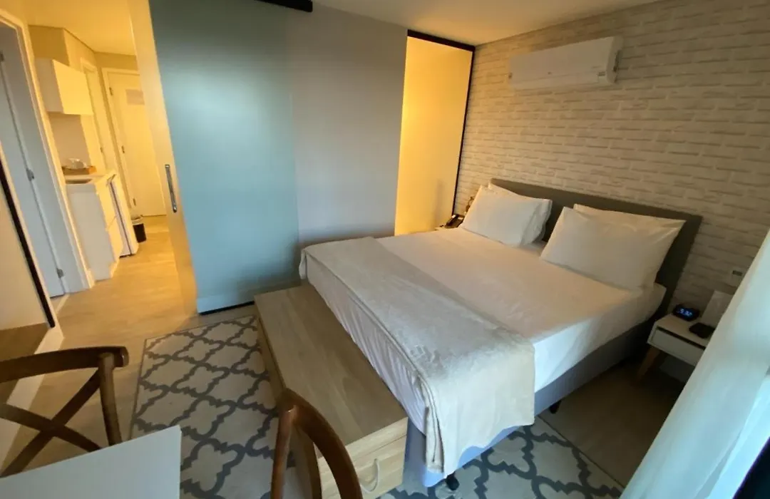Carpe Diem Spa & Boutique-1