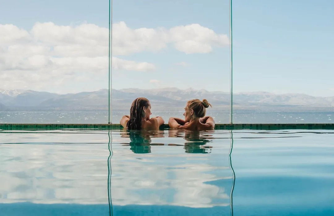 Alma Del Lago Suites&Spa-1
