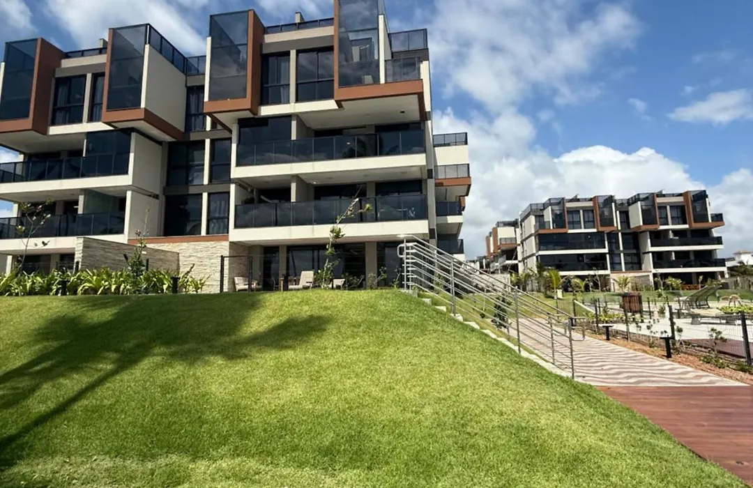 Cais Eco Residencia - Muro Alto-1