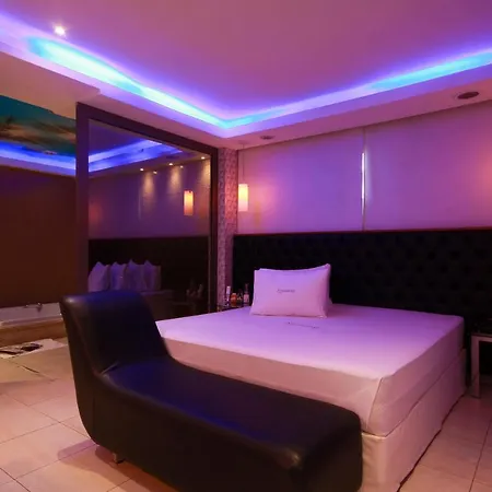 Lessence Motel-3