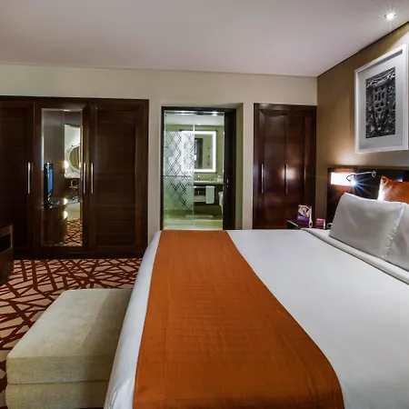 Crowne Plaza Dubai Deira By Ihg-3