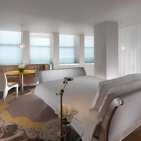 Sanderson London-2
