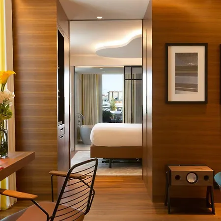 Renaissance Paris Republique Hotel & Spa-3