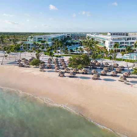 Serenade Punta Cana Beach & Spa Resort-2