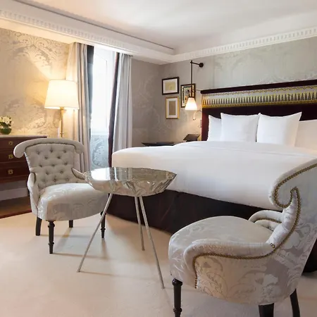 La Reserve Paris Hotel & Spa-3
