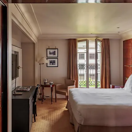 Hotel Montaigne-2