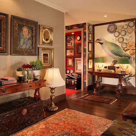 Taj 51 Buckingham Gate Suites And Residences-3