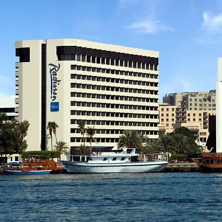 Radisson Blu Hotel, Dubai Deira Creek-2