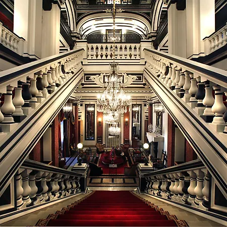 Saint James Paris-2