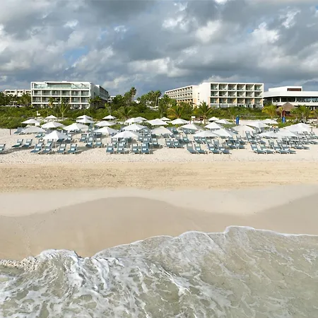 Family Selection At Grand Palladium Select Costa Mujeres-3
